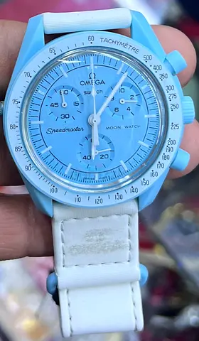 Omega x Swatch MoonSwatch – Mission to Uranus 💙