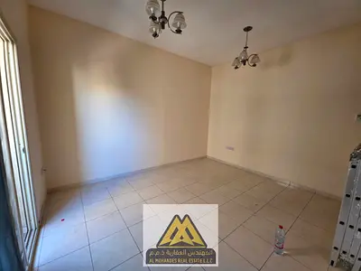 فرصة مميزة لاستئجار شقة غرفتين وصالة في منطقة الروضة 1 – عجمان، تتميز بمساحة مناسبة وتصميم عملي يلبي احتياجات العائلات، وتقع في موقع حيوي قريب من جميع