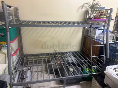 Double deck bed frame