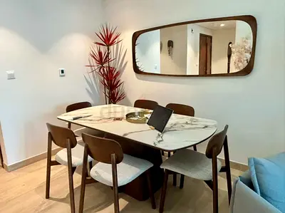 Dining Table + 6 chairs + mirror