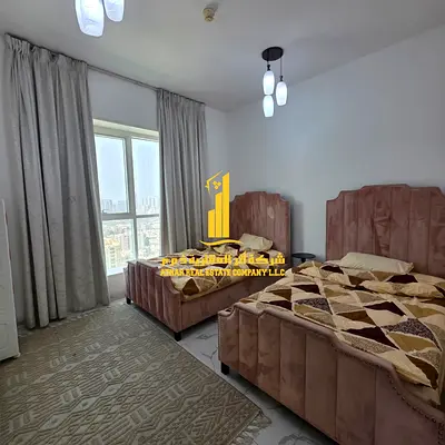 باطلالة بحرية مميزة شقة فخمة غرفتين وصالة مفروشة بالكامل مع جم ومسبح وباركن خاص