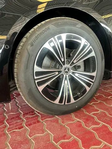 Mercedes-Benz E-Class E 200, миниатюра 6
