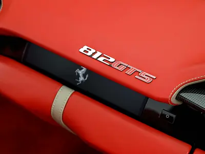 صورة 18 لـ 2020 Ferrari 812 GTS