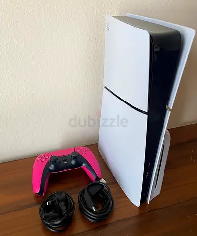 Sony PS5 Slim 1Tb Disc Edition With 1 Controller