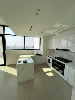 SPACIOUS 2BR I PRIVATE POOL I SMART HOME