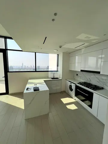 SPACIOUS 2BR I PRIVATE POOL I SMART HOME