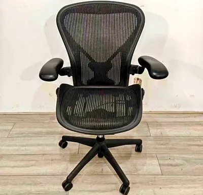 Herman Miller Aeron Classic Chair Black Fully Adjustable Size B