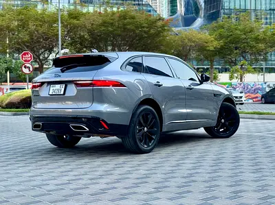 2024 Jaguar F-PACE 照片 4