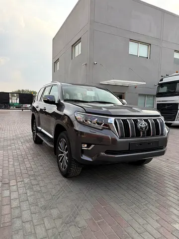Toyota Prado Limited 2023 | GCC Specs | Brand New | Excellent Condition