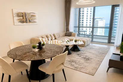 Marina View | Vacant | Modern Upgrades