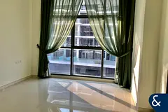 Prime Location |3 Beds | Balcony | Golf View