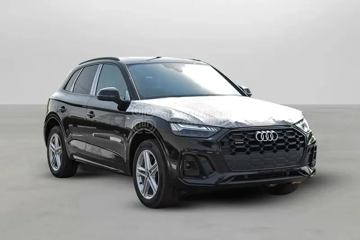 Audi Q5 2023 — photo 1 of 10