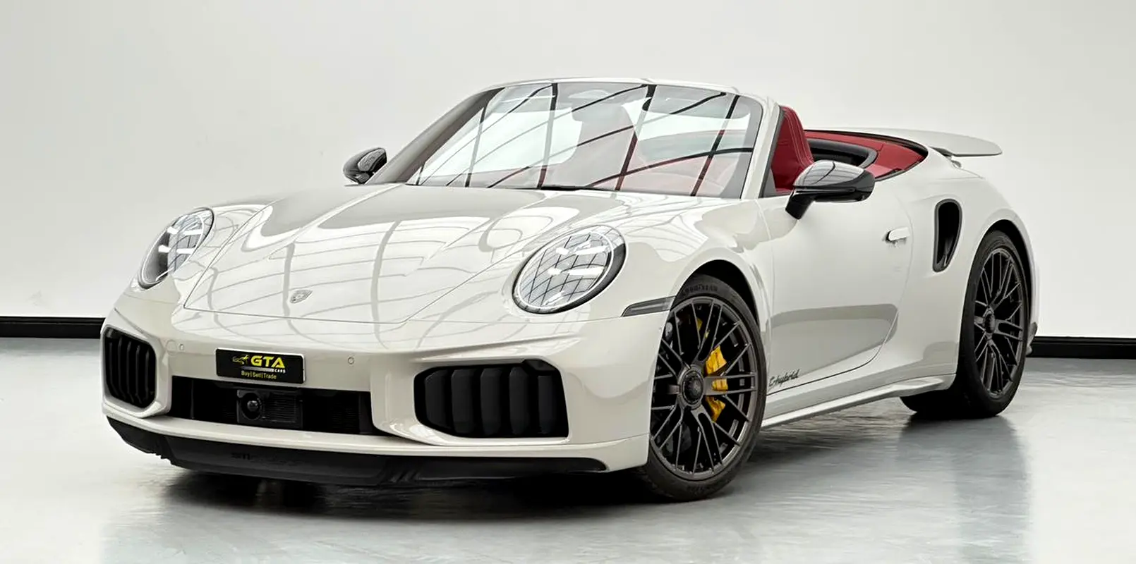 Porsche 911 2026 — photo 1 of 14
