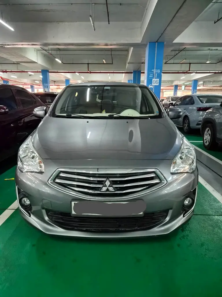 Mitsubishi Attrage 2020 — photo 1 of 6