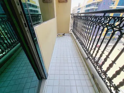 Luxurious 2bhk with 3 washroom/ balcony/ parking muwaileh sharjah