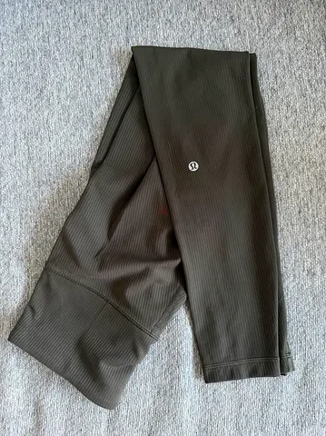 Lululemon leggings