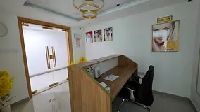 Furnished | Prime Location |Glass Partitions I Pantry Toilet Inside