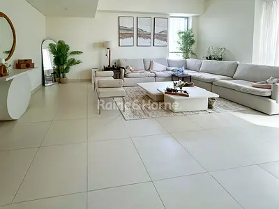 Exclusive | Large Layout | Unfurnished