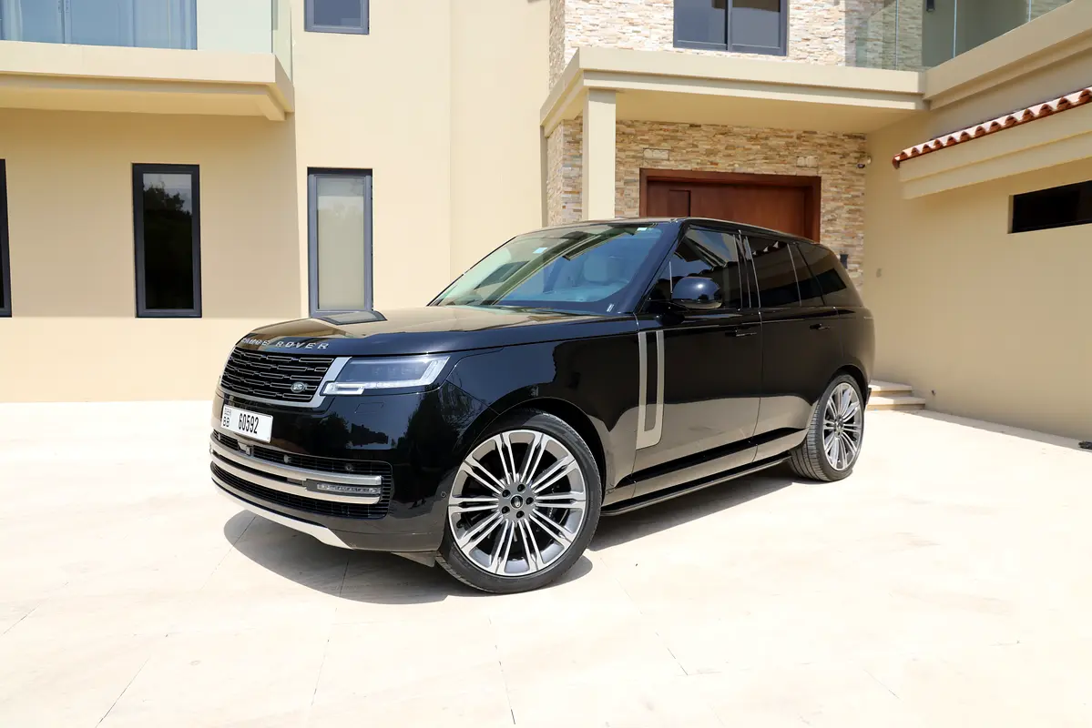 Land Rover Range Rover 2024 — photo 1 of 18