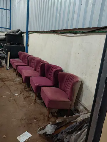 Set of 6 Burgundy Velvet Dining/Conference Chairs – Used