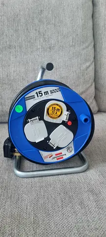 Heavy-duty 15m Cable Reel with 3 Sockets - Portable Extension Reel