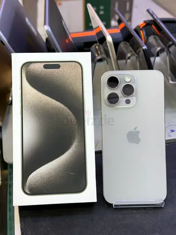 iPhone 15 Pro Max 256GB Natural Titanium with box -Good condition