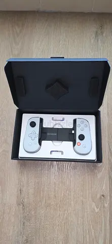 Backbone One PlayStation Edition - almost new