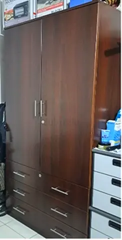 wardrobe with 3 draws- Custom made