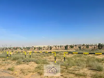 ارض فيلا موقع متميز زاوية بلوك C مدينة تلال