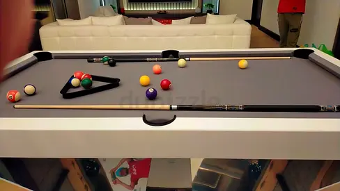 Billiard Table 748