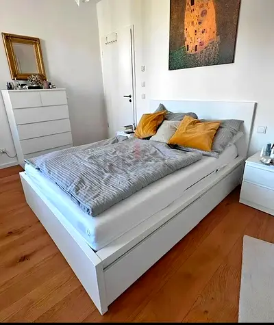 Ikea malm queen size bed with matters 2 storage