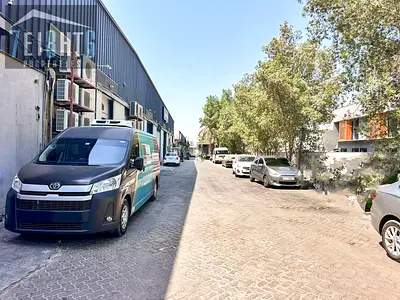 Excellent Warehouse Facility | Ready-to-Use | High Ceiling | 24 hour Security | Al Quoz 1