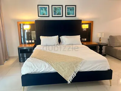 Studio hotel apartment Business bay shared