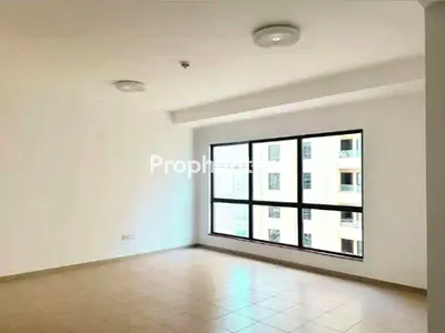 Beachside 2BR | Partial Sea View | Prime Location