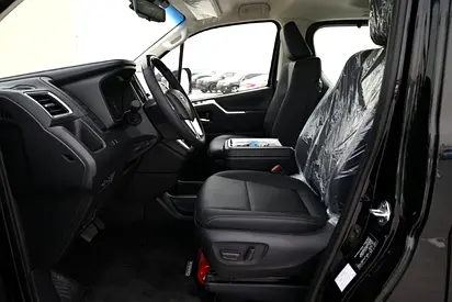 صورة 5 لـ 2026 Toyota GRANVIA