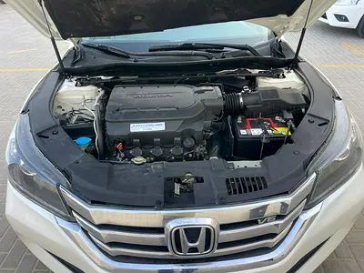 2016 Honda ACCORD — миниатюра 9