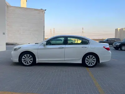 2016 Honda ACCORD — миниатюра 11