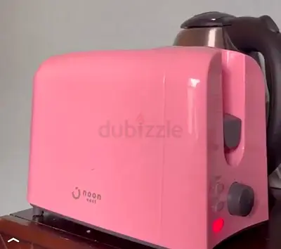 Pink 2-Slice Bread Toaster