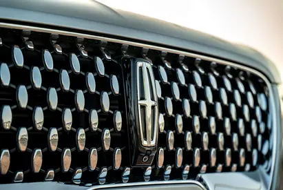 Lincoln Aviator Presidential, миниатюра 2