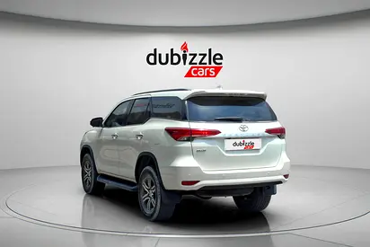 صورة 8 لـ 2022 Toyota FORTUNER