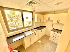 Brand new studio separate kitchen near to paark