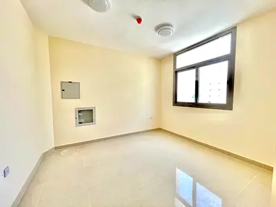 Brand new studio separate kitchen near to paark
