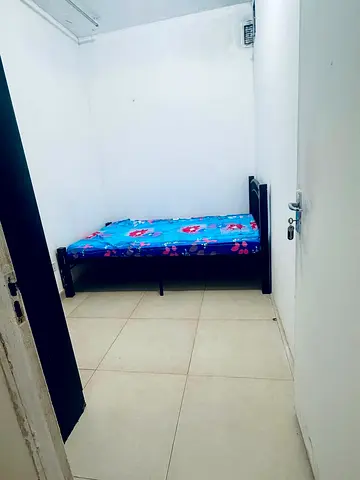 1700, AL FALAH STREET FULLY FURNISHED CLOSED PARTITION FOR EXE MALE N FEMALE BACHELOR NEAR STAR 1