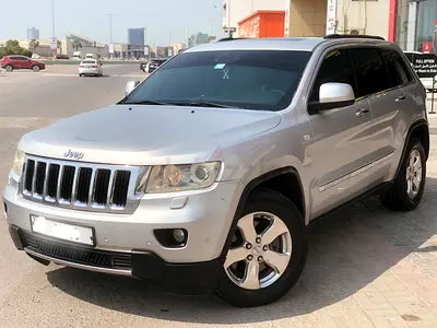 Jeep Grand Cherokee L Limited 2012 GCC Specs
