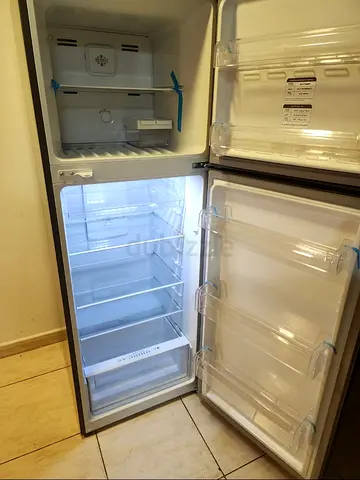 Super General 410 litre refrigerator-fridge (pickup locatskycourt Tower B) Brand Super General 410L