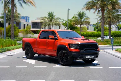 RAM 1500 Big Horn Crew Cab 2019 - Excellent Condition - American Specs