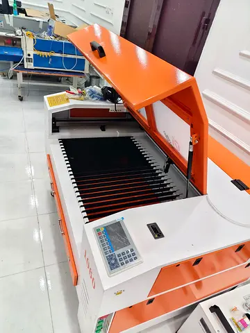 CO2 Laser Machine