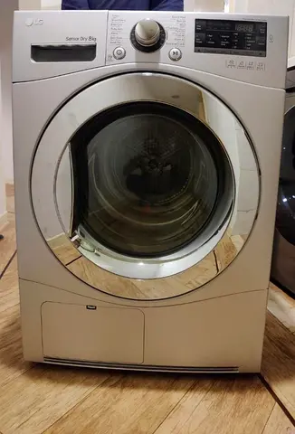 LG latest model sensor dryer 8 kg capacity touch screen inside light
