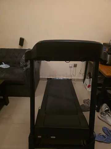 Head Treadmill in Good Working Condition