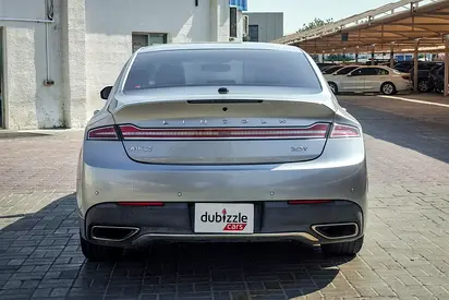 2020 Lincoln MKZ photo 7